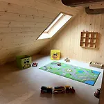 Familienferien In Einem 200 Jahre Alten Berner Apartment