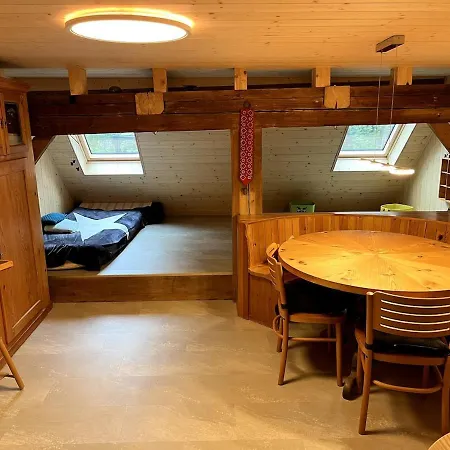 Familienferien In Einem 200 Jahre Alten Berner Daire *